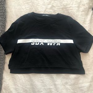 Sarah’s Day SDxWFA Cropped tshirt size M